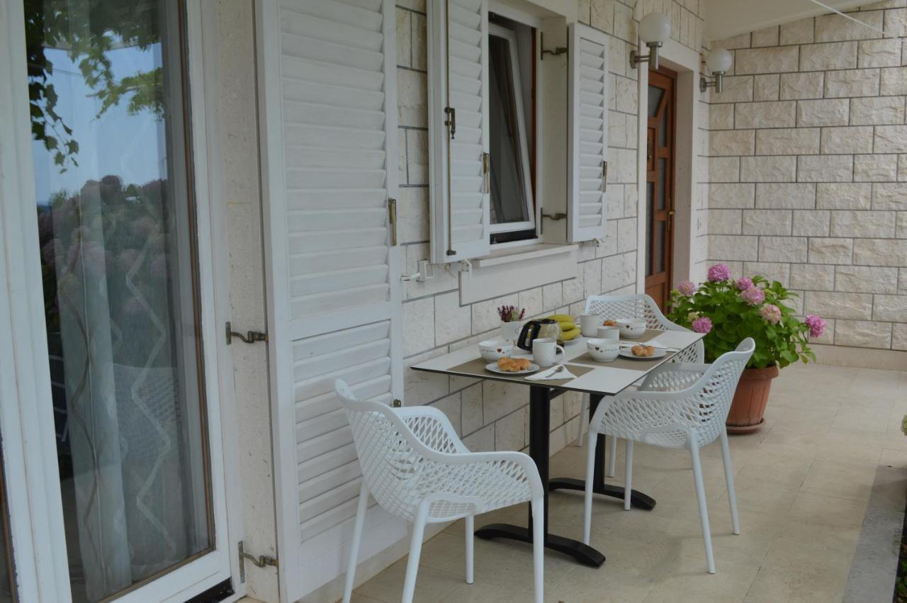 מליני Apartments Spilan מראה חיצוני תמונה