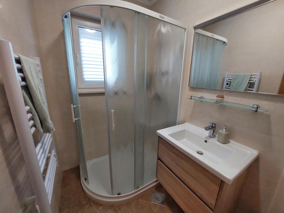 מליני Apartments Spilan מראה חיצוני תמונה