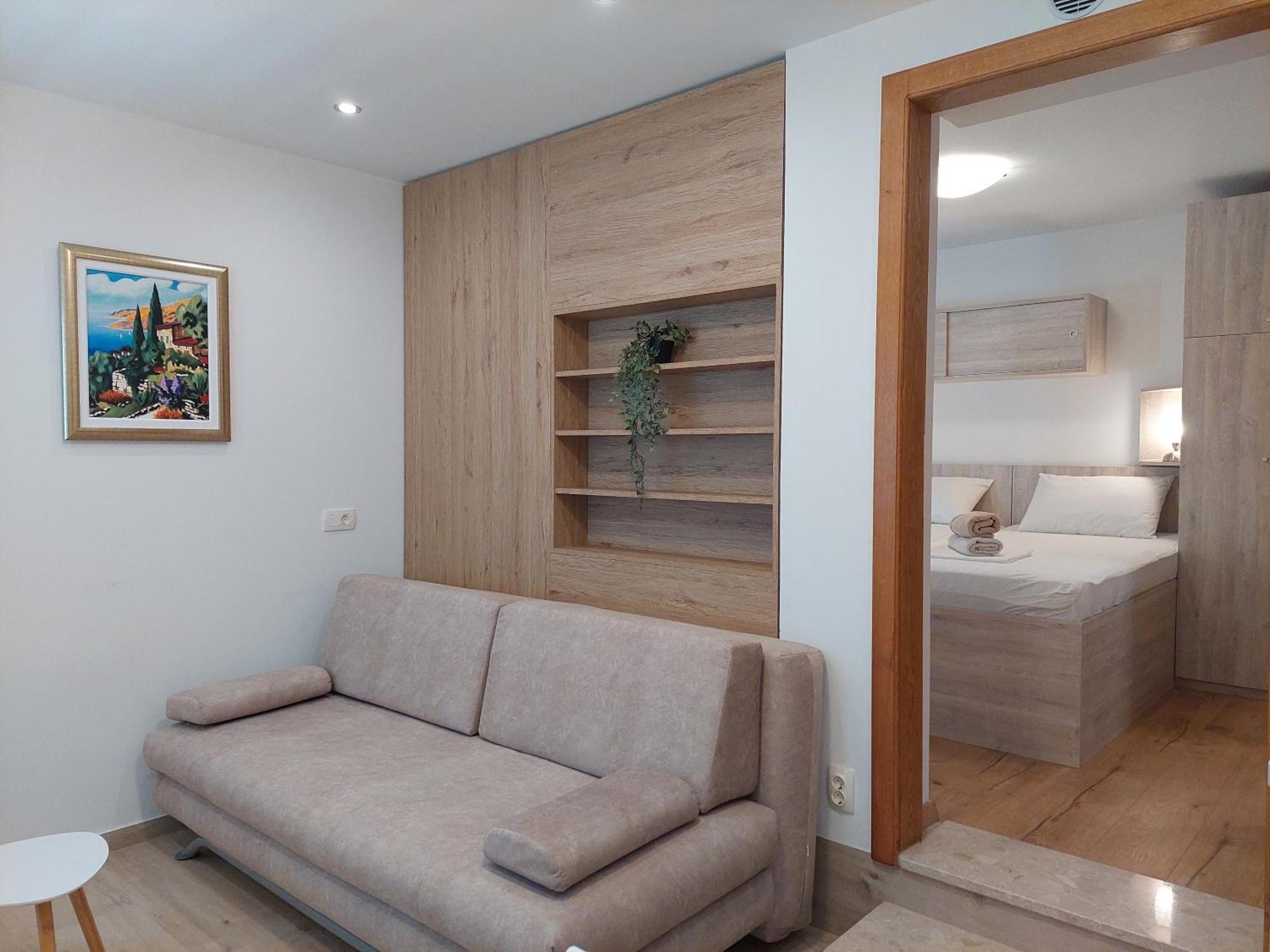 מליני Apartments Spilan מראה חיצוני תמונה